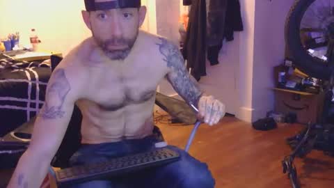 justjay3224616 online show from November 25, 8:38 am