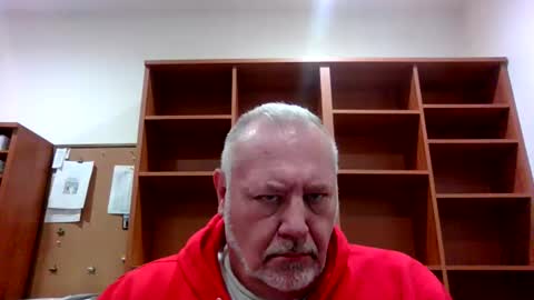 justme196756 online show from December 15, 8:22 am