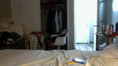 J and Sugar snap pea online show from January 6, 8:46 pm