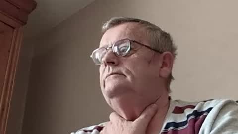 Arthur01750 online show from December 18, 11:24 am