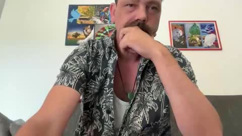 niceoregano online show from June 5, 10:32 am