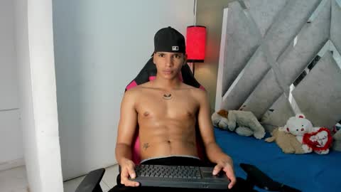 KAI online show from December 14, 9:44 pm