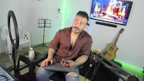 Kaleth Price online show from June 8, 8:21 pm