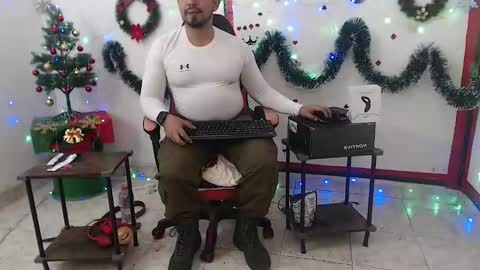 Kaleth online show from December 4, 10:28 pm