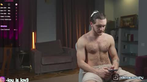 Karlos and Louis online show from November 13, 5:23 am