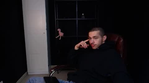 KaydenDrew online show from February 3, 6:40 am