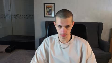 KaydenDrew online show from April 14, 4:34 am