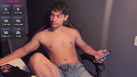 Kayn online show from February 18, 8:39 pm