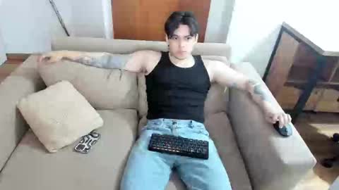 kaynn_b online show from February 1, 12:07 am