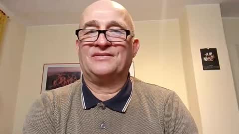 keilie1 online show from February 7, 11:32 pm