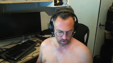 kelvin06133 online show from July 3, 11:07 pm