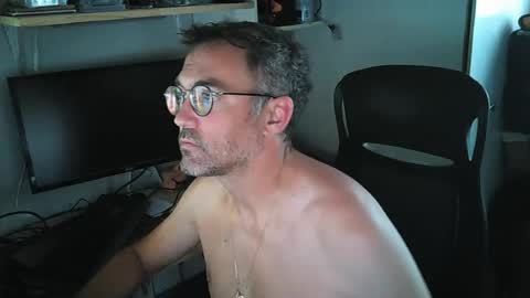 kelvin06133 online show from June 21, 1:50 pm