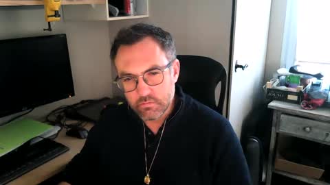 Snapshot of kelvin06133 chatting on December 5, 1:17 pm kelvin06133 online show from December 5, 1:17 pm