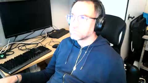 Snapshot of kelvin06133 chatting on January 15, 10:35 pm kelvin06133 online show from January 15, 10:35 pm