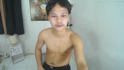 ken8804 online show from March 6, 3:20 pm