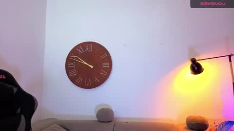 ken_blaker online show from July 28, 6:32 am
