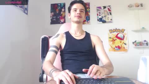 kendall ross online show from December 18, 6:03 pm