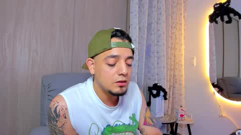 kendel_dimitri online show from October 27, 5:10 am