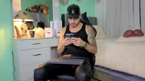 Chriss Morales online show from January 6, 12:58 am