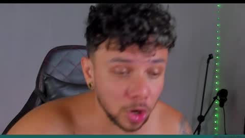 kenin online show from February 9, 7:29 pm