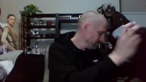 Snapshot of kenkuddles chatting on January 27, 1:26 am Ken Kuddles online show from January 27, 1:26 am