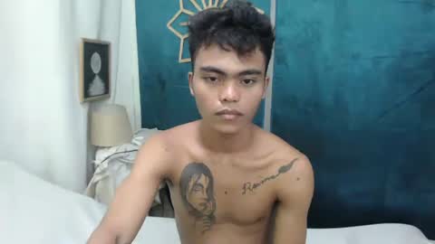 kenneth_jeey online show from October 8, 9:13 am