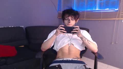 kenny online show from January 16, 3:48 pm