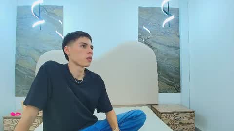 kenny_hank online show from June 24, 4:04 am