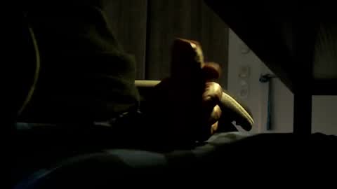 Snapshot of kev20paris chatting on December 26, 6:41 am kev20paris online show from December 26, 6:41 am