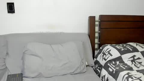 kevin_malone22 online show from June 29, 11:05 pm