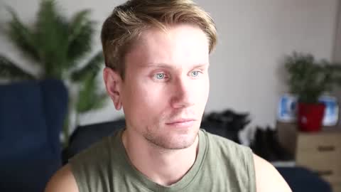 Kev online show from December 1, 6:33 pm