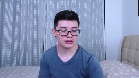 Kevin online show from December 2, 12:03 am