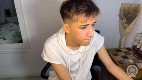 kevonly online show from April 19, 4:56 am