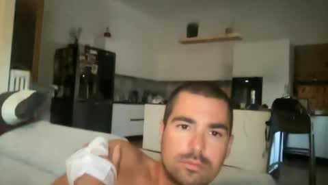 kevinpillobello online show from July 24, 6:15 pm