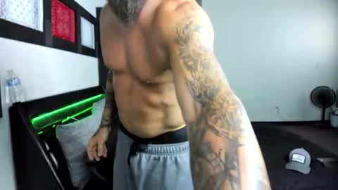 K Fizzle online show from November 11, 3:11 am