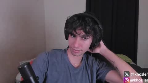 khozler_ online show from October 22, 4:49 am