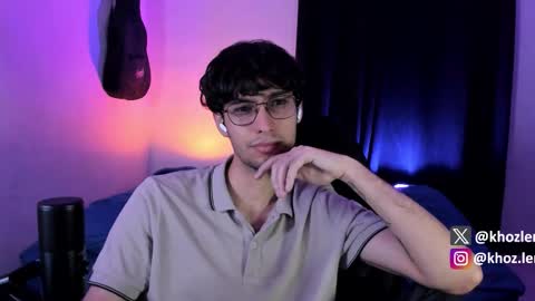 khozler_ online show from November 23, 3:39 am