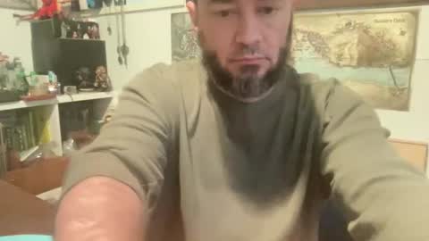 Snapshot of kicker_of_elves chatting on October 29, 8:45 pm kicker_of_elves online show from October 29, 8:45 pm