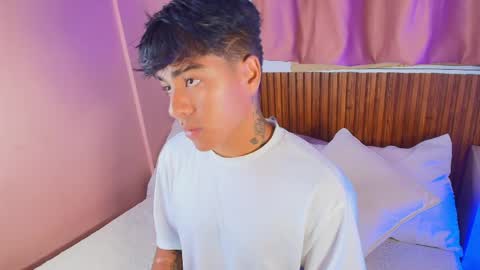 king  help me reach 100 likes online show from March 31, 2:02 am