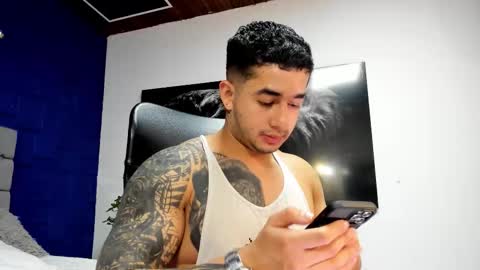 Angel Falconer online show from December 3, 3:56 am