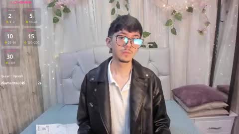 King  online show from July 24, 12:34 pm