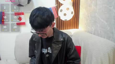 King  online show from June 24, 2:09 pm