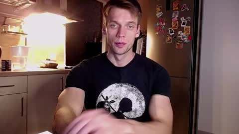 king_pong online show from December 14, 10:39 pm