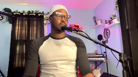 Snapshot of kingcorbra chatting on January 18, 9:34 pm KC online show from January 18, 9:34 pm