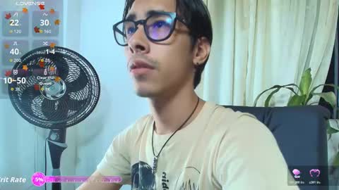 kingdanny_8 online show from February 27, 2:02 am