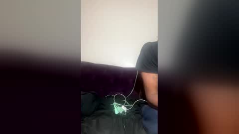 kingecstasyxxxddd online show from April 15, 8:31 pm