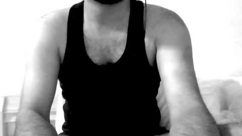 Snapshot of kingindisguise69 chatting on January 20, 6:43 pm kingindisguise69 online show from January 20, 6:43 pm