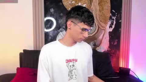  A L E X  online show from March 30, 4:35 am