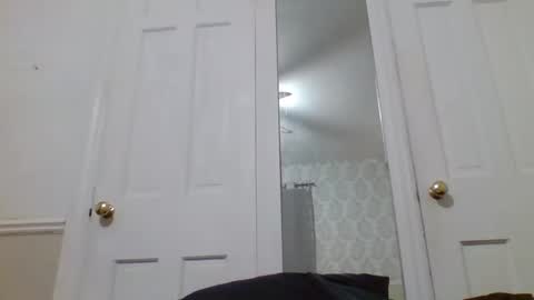 Snapshot of kingpimpdaddy69 chatting on January 15, 11:40 pm Kingpimpdaddy online show from January 15, 11:40 pm