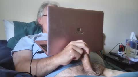 kingtongue10 online show from June 4, 3:51 pm